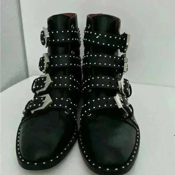 Givenchy leather boots size 7 - Picture 5 of 8